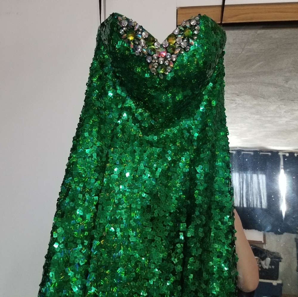 Prom dress